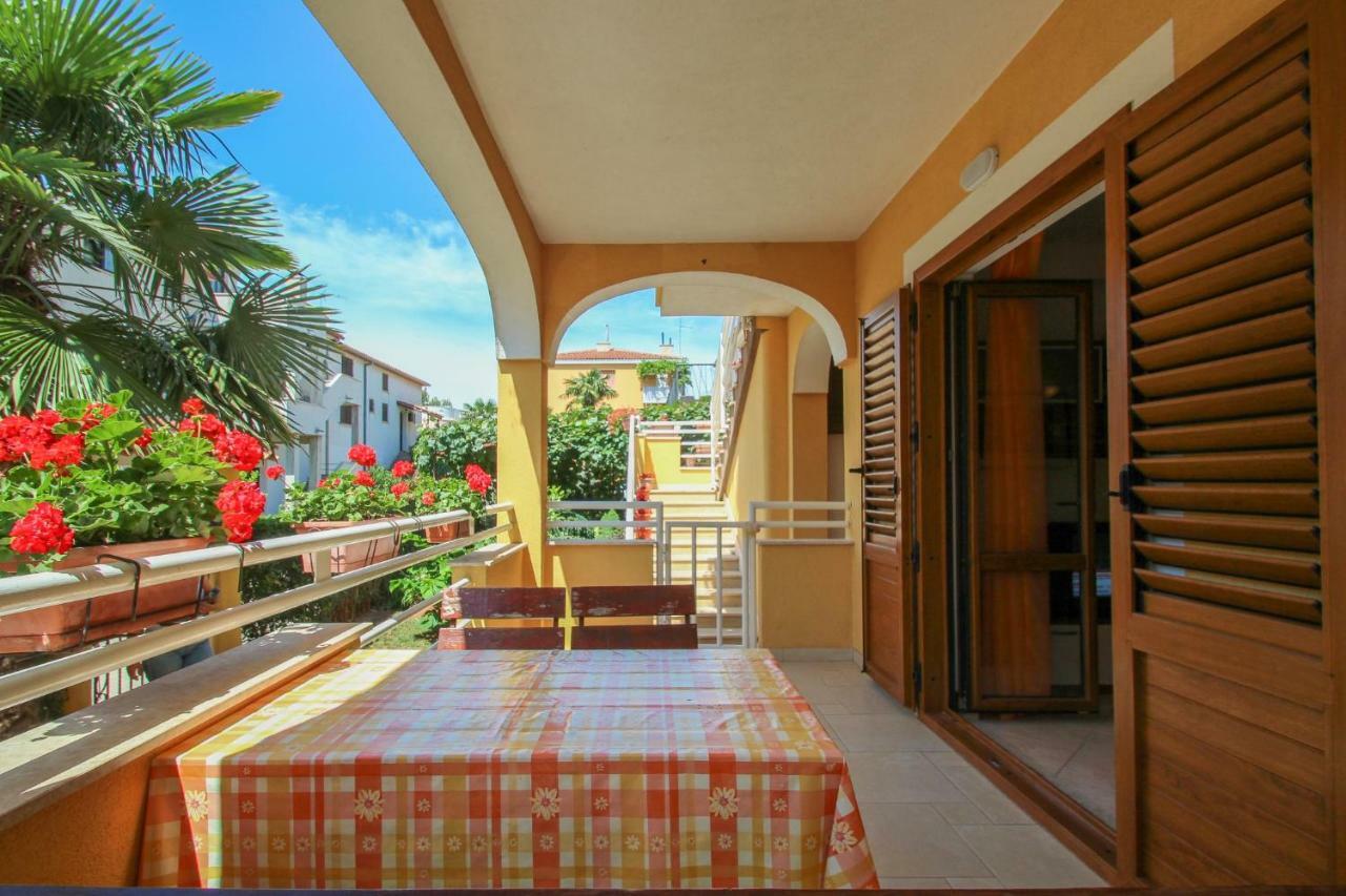 Ferienwohnung Alenka Orange Novigrad Istria Exterior foto