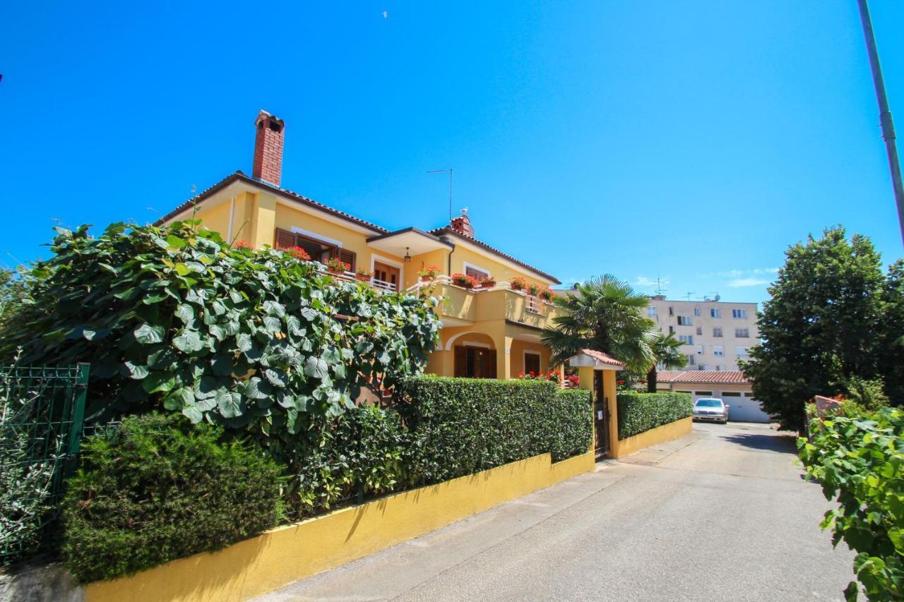 Ferienwohnung Alenka Orange Novigrad Istria Exterior foto